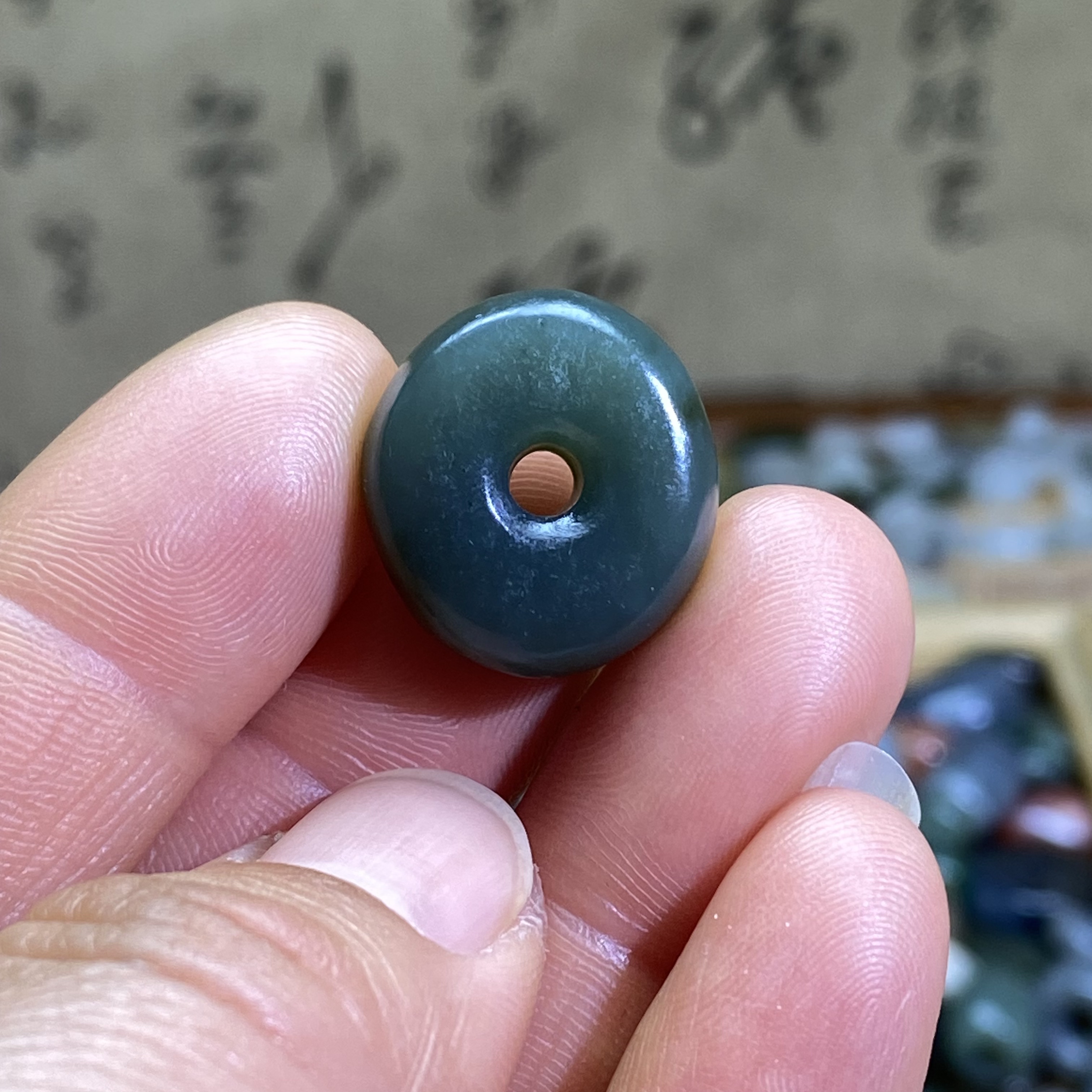 和田玉且末糖蓝随型圆扣子配饰复古风老光工艺手编绳手链手串配珠