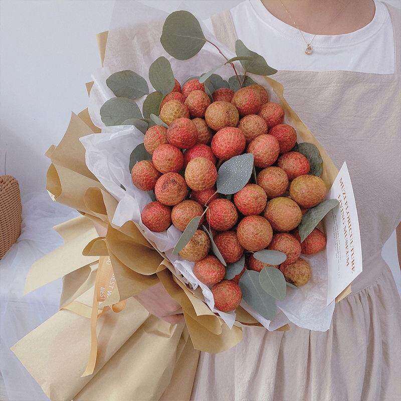 荔枝花束diy工具套装包发光包装纸送女友荔枝花束零食水果草莓diy