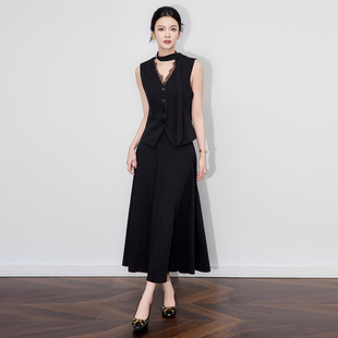 女秋新款 2511109 半身裙套装 时尚 高品质气质蕾丝V领背心马甲