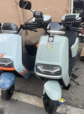 奥牛电动车塑料外壳灯具