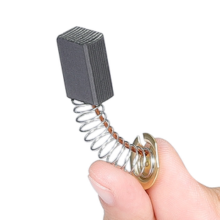 碳刷各种型号通用耐磨手电钻角磨机起动机切割机发电机碳刷大全