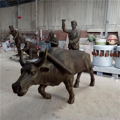 玻璃钢仿青古铜耕牛雕塑户外广场装饰园林景观摆件厂家直销定制