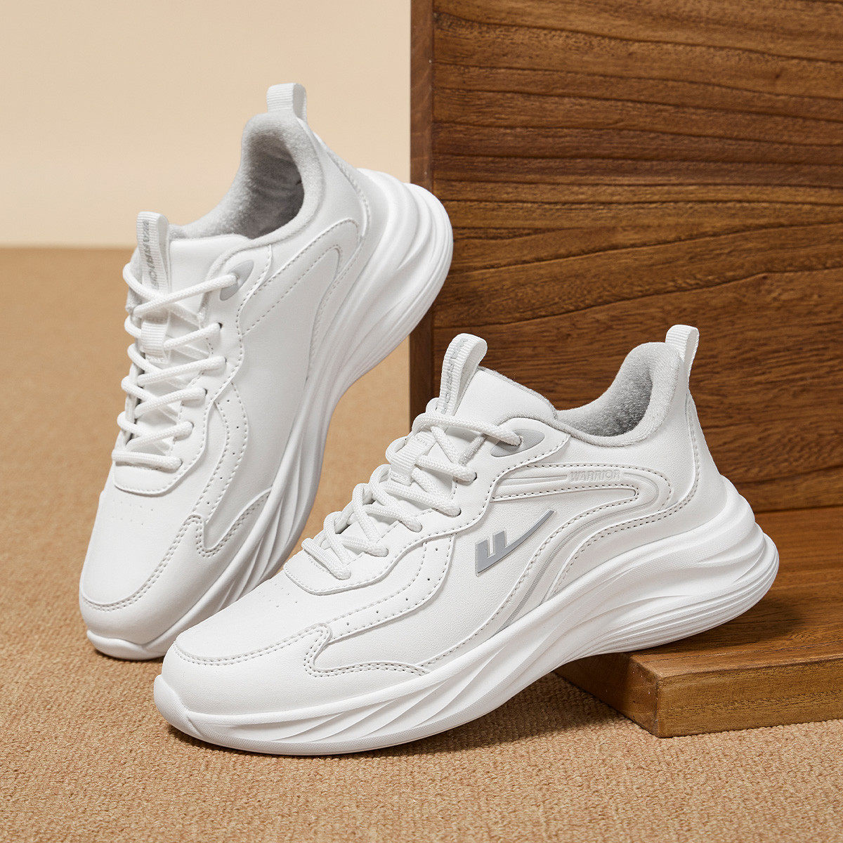 回力运动休闲鞋男女款秋冬新款加绒保暖百搭轻便舒适女士跑步鞋