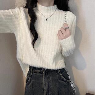 水貂绒一体白色针织毛衣女春秋内搭加绒气质高级感半高领打底上衣