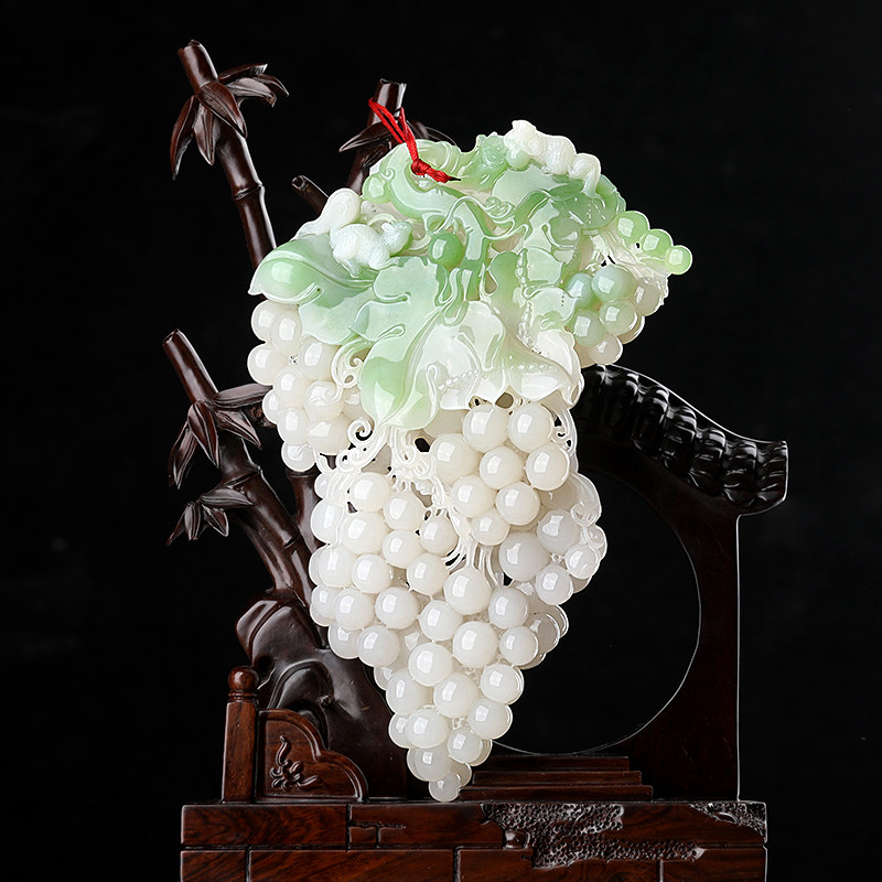 涵怡孤品大师工艺和田玉葡萄摆件俏色巧雕多籽多福摆件约1.4kg