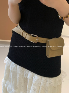 复古磨砂麂皮绒感腰带包女2025新款 高级感百搭皮带ins风简约腰饰