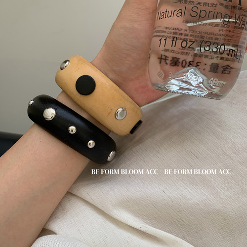 韩版复古木制铆钉手镯女小众设计感高级轻奢气质百搭手环手饰