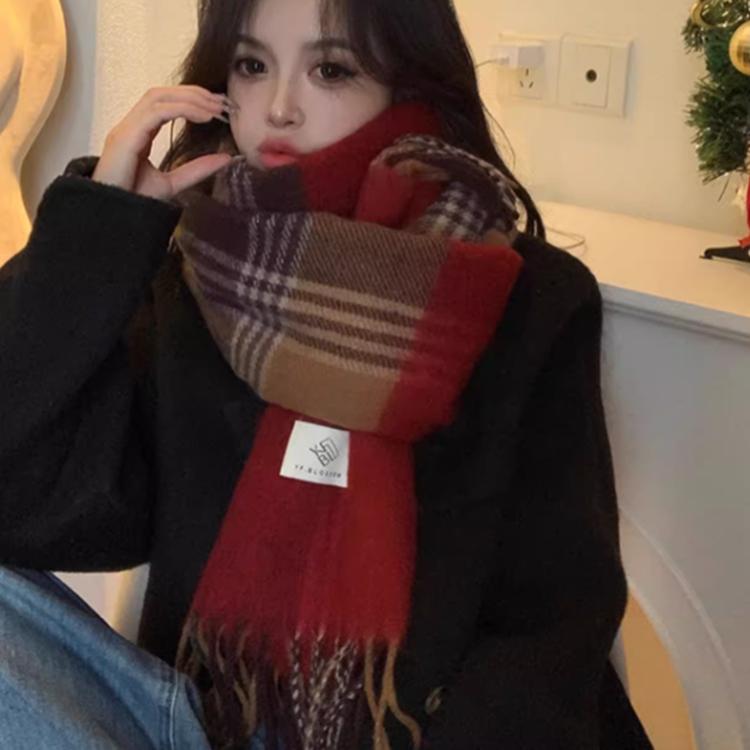 高级感圣诞红色格子仿羊绒围巾女冬季韩系复古加厚保暖防寒围脖潮