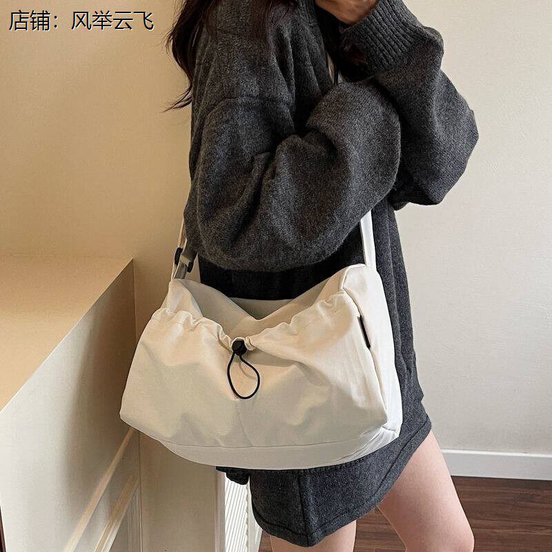 女款瑜伽专用包健身包瑜伽包女士高颜值大容量小号多功能斜挎轻便
