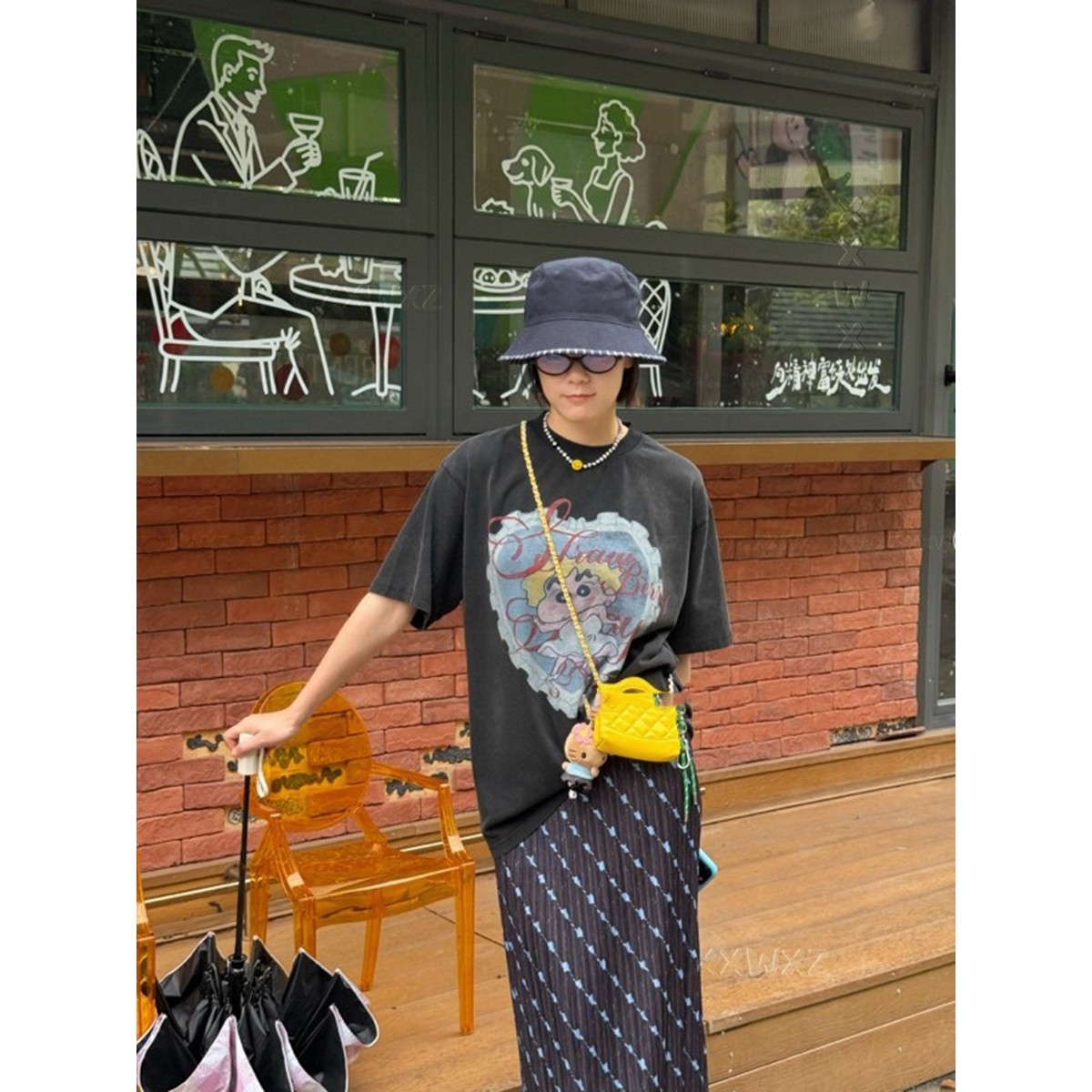 大码韩国女装夏季新款胖mm通勤复古可爱蜡笔小新做旧短袖T恤上衣