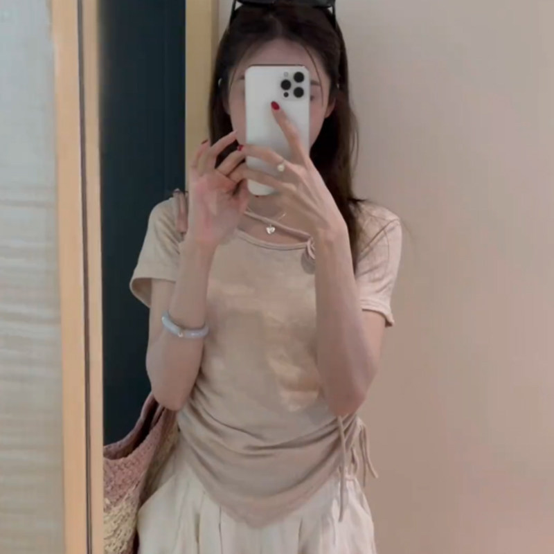 轻奢高级感立体花朵正肩T恤女夏季2024新款气质显瘦百搭减龄上衣