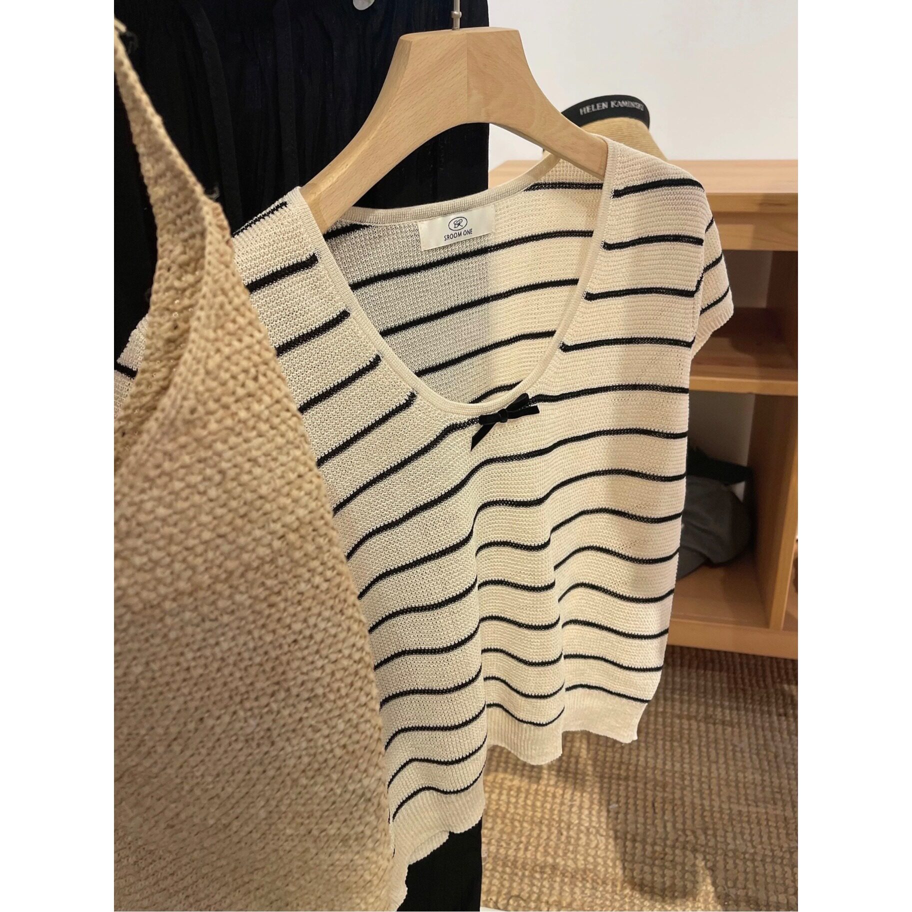 杭州四季青高端女装广州十三行条纹U领冰丝短袖针织衫上衣夏