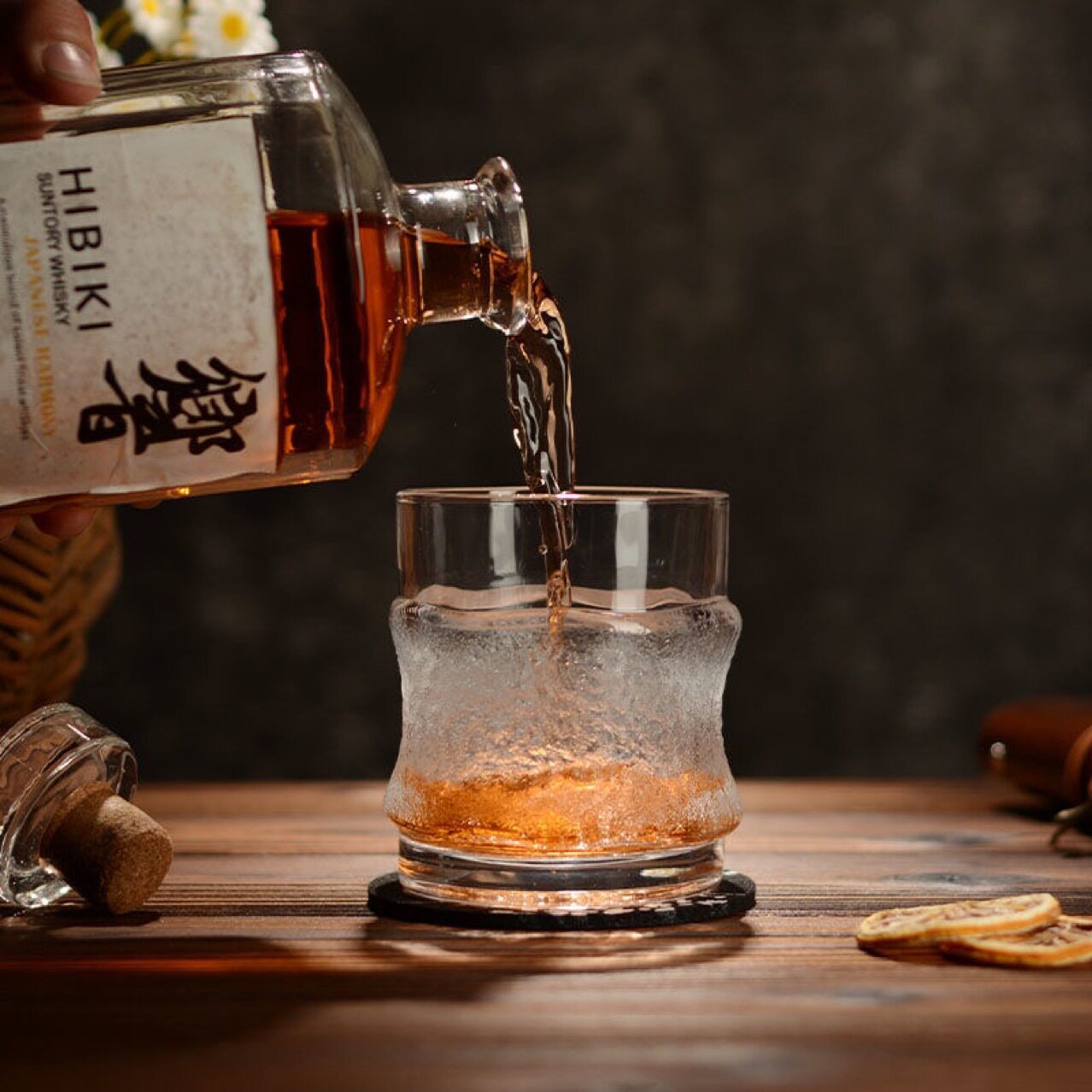 威士忌杯挂冰杯洋酒烈酒杯图片
