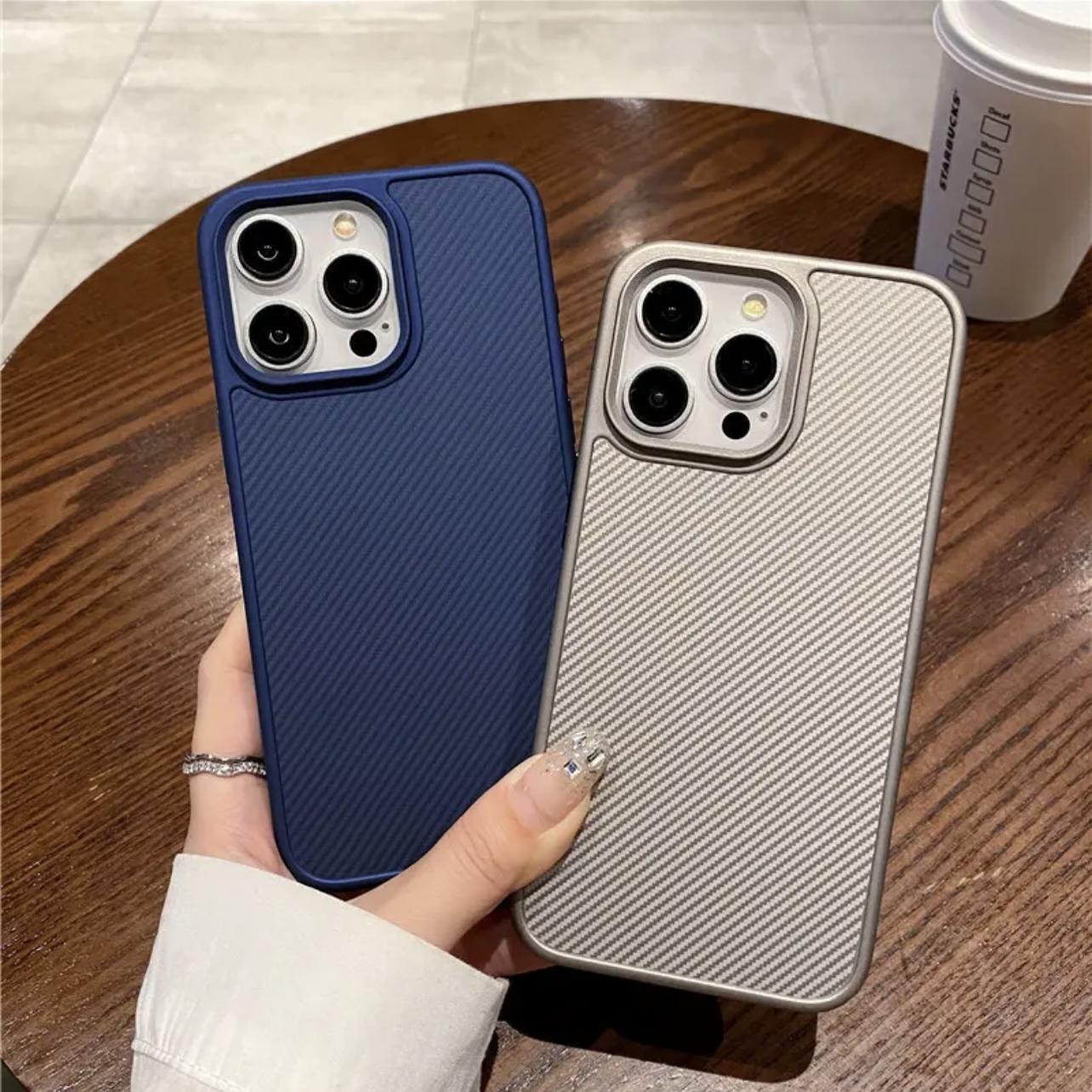 碳纤维亲肤手感适用苹果16ProMax手机壳新款iPhone15高级感14pro超薄防摔男13pro大孔镜头加高散热防指纹耐脏