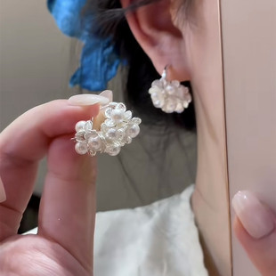 花团锦簇氛围感耳环轻奢网红清冷感珍珠花朵耳扣百搭甜美气质耳饰