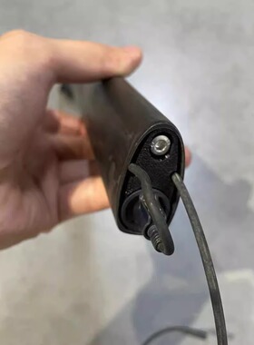 适用SPECIALIZED闪电SL7车架坐管di2电池支架电池塞SL6固定venge