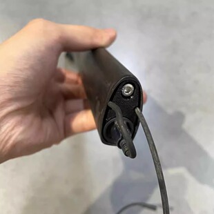 适用SPECIALIZED闪电SL7车架坐管di2电池支架电池塞SL6固定venge