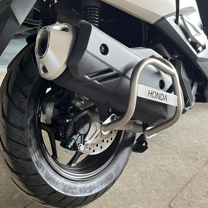 适用本田nwt150排气管保护杠保险杠防摔杠侧护杠专用无损改装配件