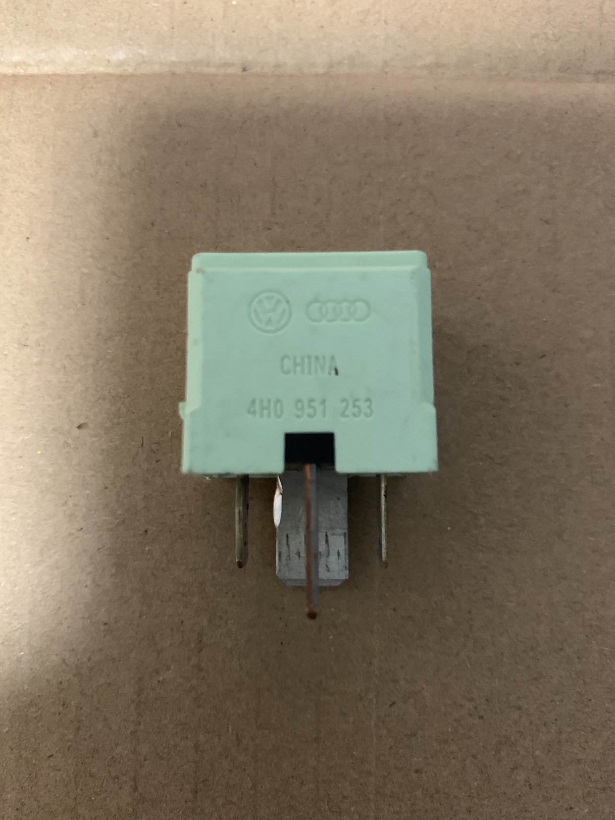 大众/奥迪原装通用汽车继电器644号645号646号继电器4h0 951 253