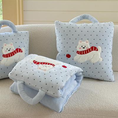 加厚牛奶绒小狗抱枕被子两用办公室客厅手提午休毯折叠学生靠垫冬