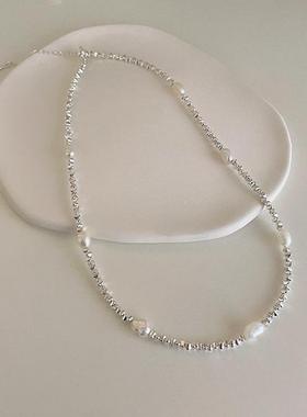 2023 New Vintage Simple Temperament Freshwater Pearl Metal