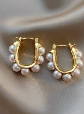 Classic Retro U-shaped Geometric Inlaid Pearl Ear Buckle