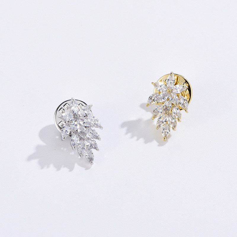 925 Sterling Silver brooch cubic zirconia leaf shape silver