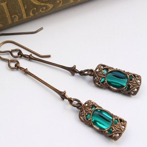 Antique Gold Color Carved Hollow Inlaid Green Stones Dangle