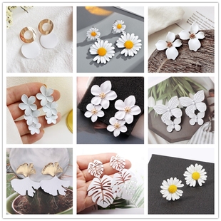 Pure White Color Daisy Butterfly Flower Dangle Earrings for