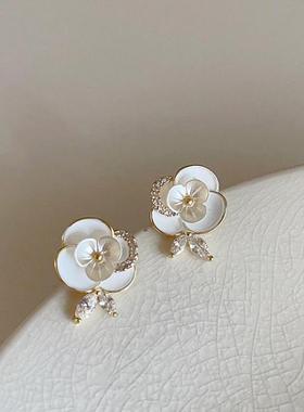 2023 New Arrival Korean Simple Temperament Zircon Shell