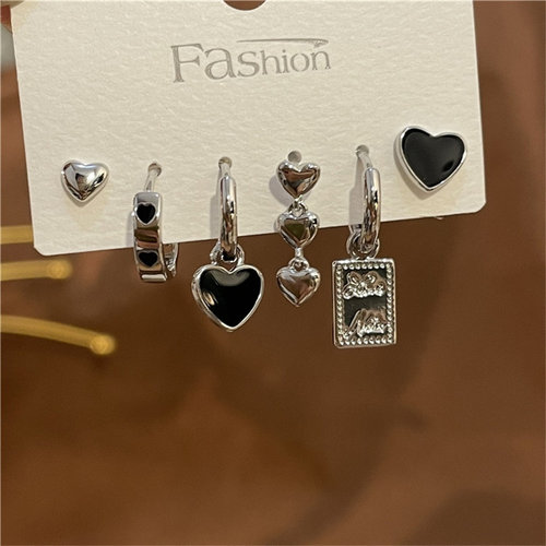 Vintage Metal Tassel Chain Love Heart Earring Set Irregular
