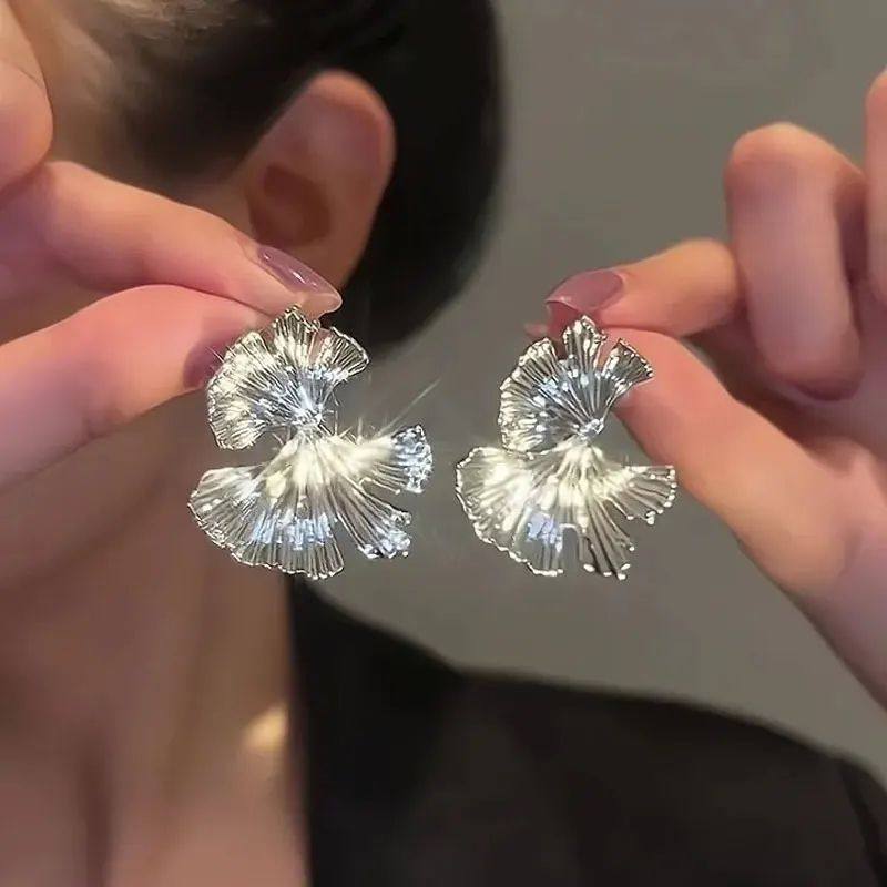 Simple Silver Color Metal Big Plant Ginkgo Leaf Earrings