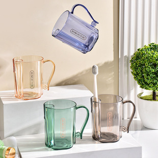 厂家轻奢漱口杯自带牙刷仓洗漱杯家用情侣刷牙杯高颜值透明牙具杯