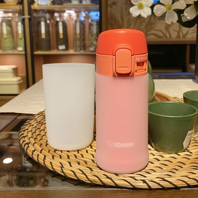 5.5cm硅胶水杯套保温杯垫