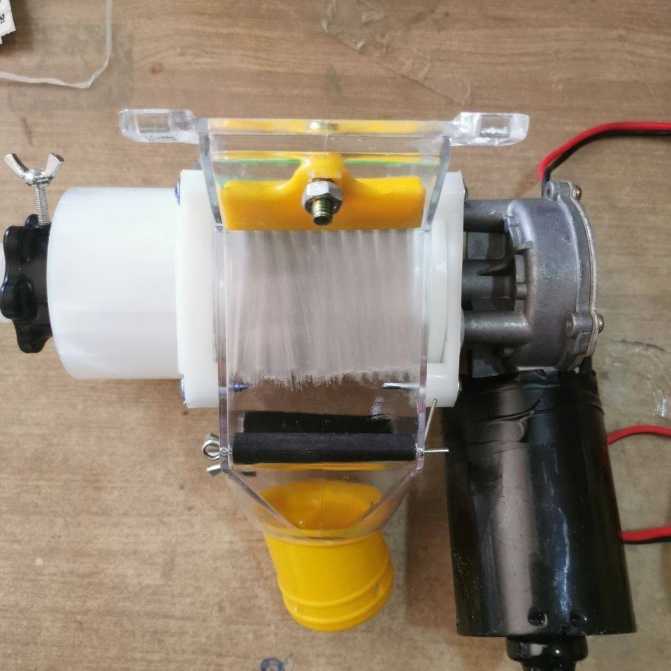 电动施肥器 电子肥盒 不掉毛 不滑丝 耐磨抗腐蚀 播粉装碳酸氢铵