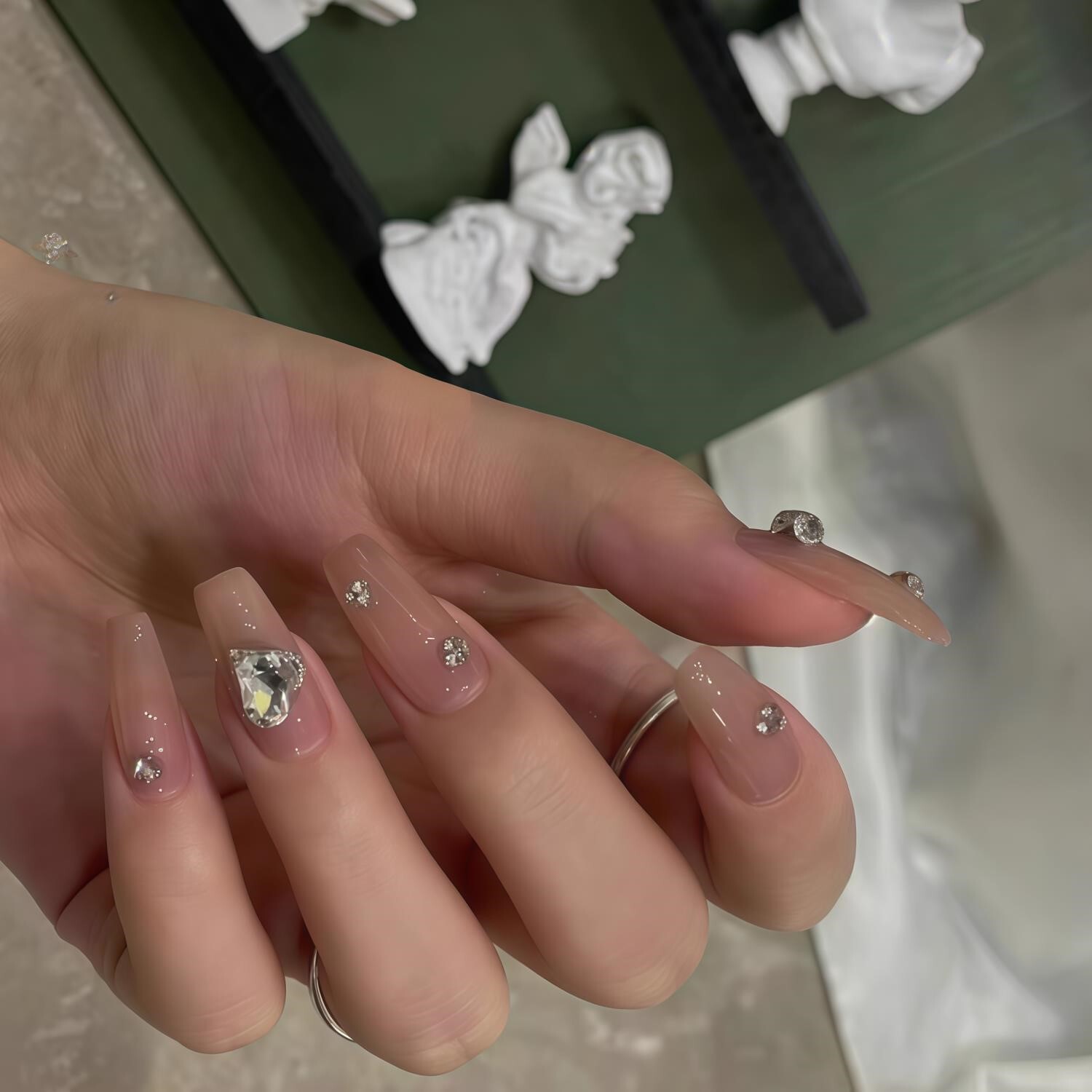 手工定制穿戴甲透色堆钻美甲冰透裸色假指甲成品可拆卸贴片显白款