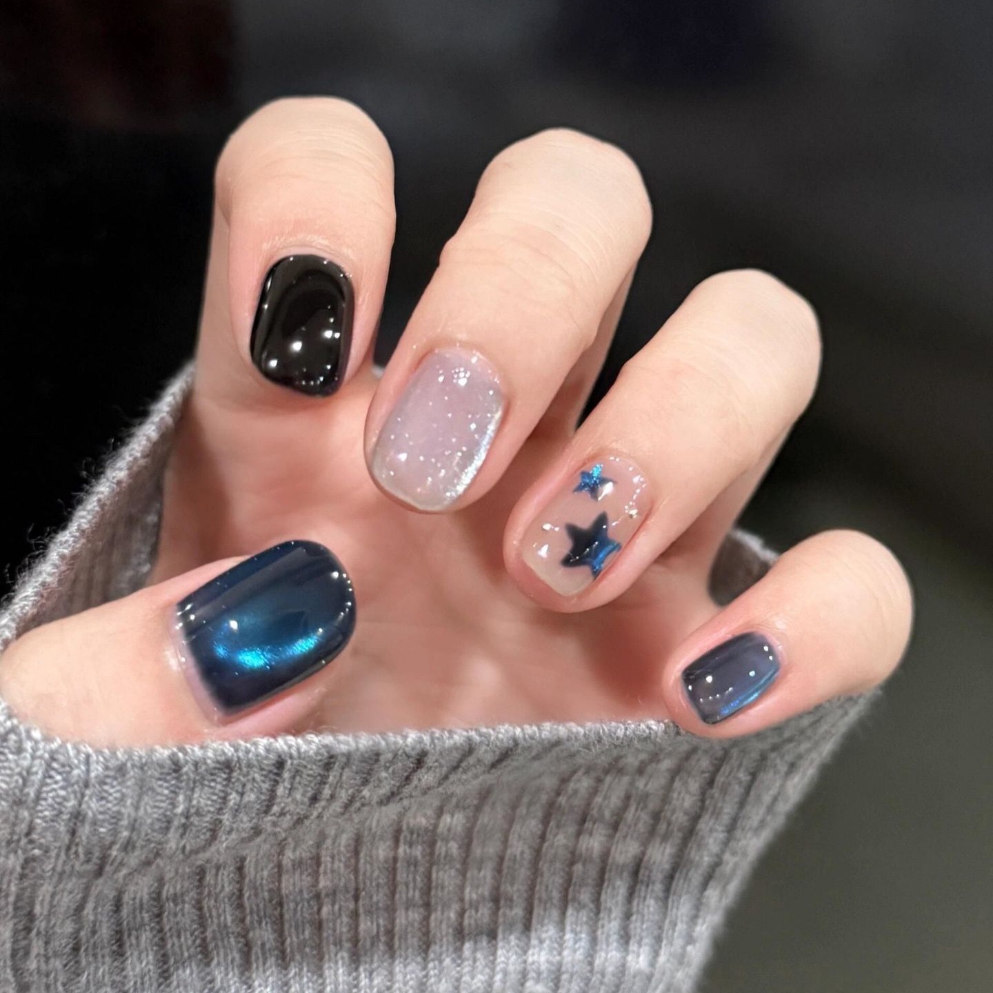 纯手工穿戴甲高级感手绘星星蓝色猫眼显白可拆卸美甲贴片秋冬新款