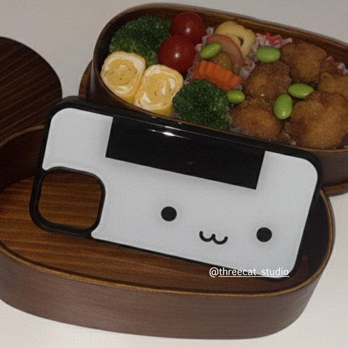 饭团小熊小表情17PRO手机壳