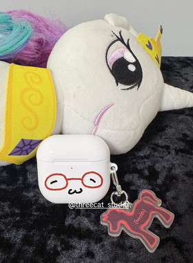 韩ins设计可爱萌治愈红色眼镜小熊进口菲林耳机壳适用于苹果1/2/3/4代airpods pro2保护套airpods 4代硬亮