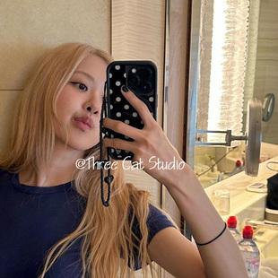 韩国明星复古设计感波点防摔16e适用于iphone17pro 16promax苹果15 11手机壳xsmax rosé朴彩英同款