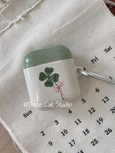 苹果airpods4代四叶草耳机套