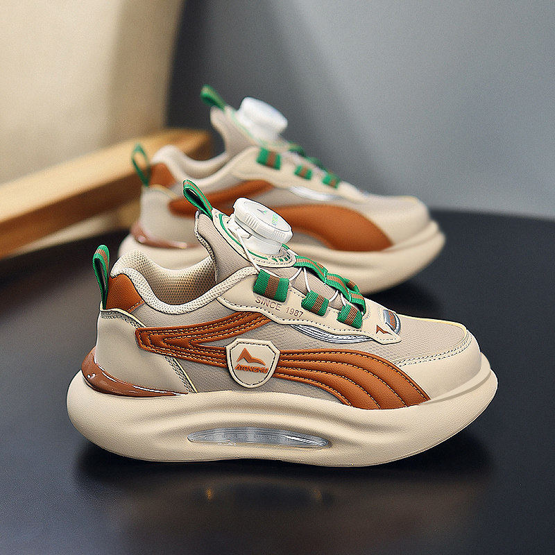 英国MDCW男童运动鞋2025新款春季旋转纽扣中大童儿童跑步鞋