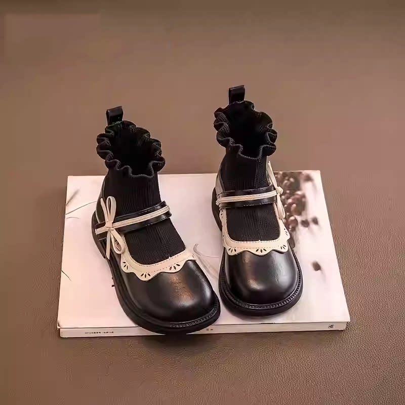 英国DGKP2025秋冬季新款女童靴子马丁靴宝宝小公主皮鞋加绒袜靴潮