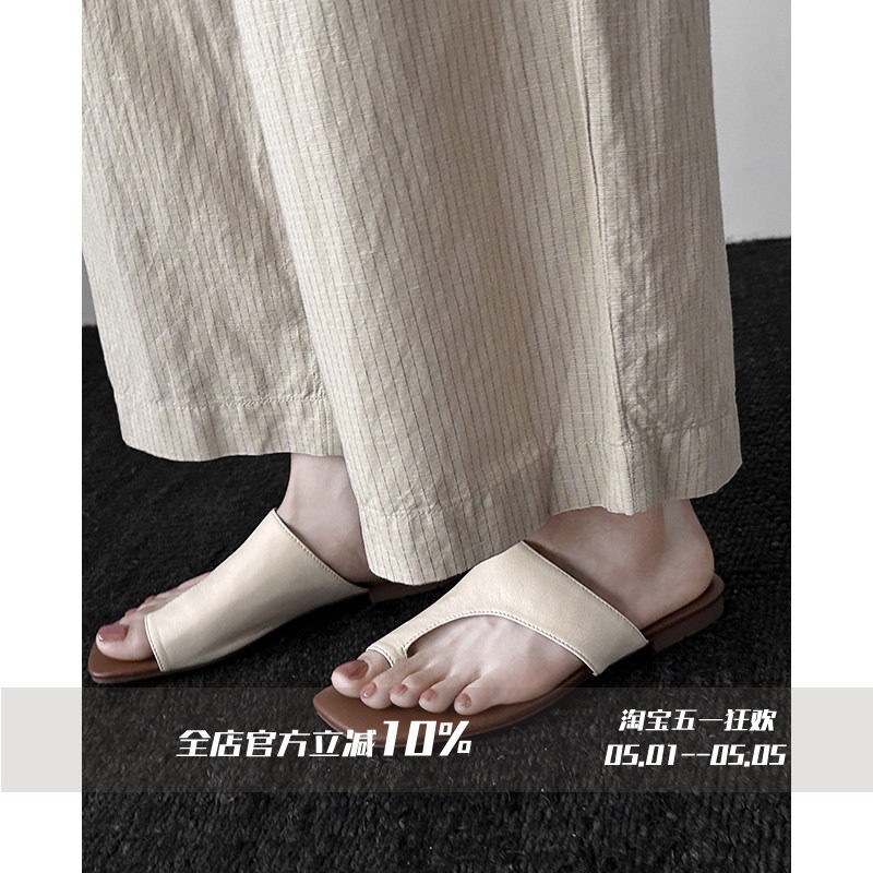 FairyWink 罗拉庄园～！舒适平底极简懒人拖鞋女夏圆头夹趾人字拖