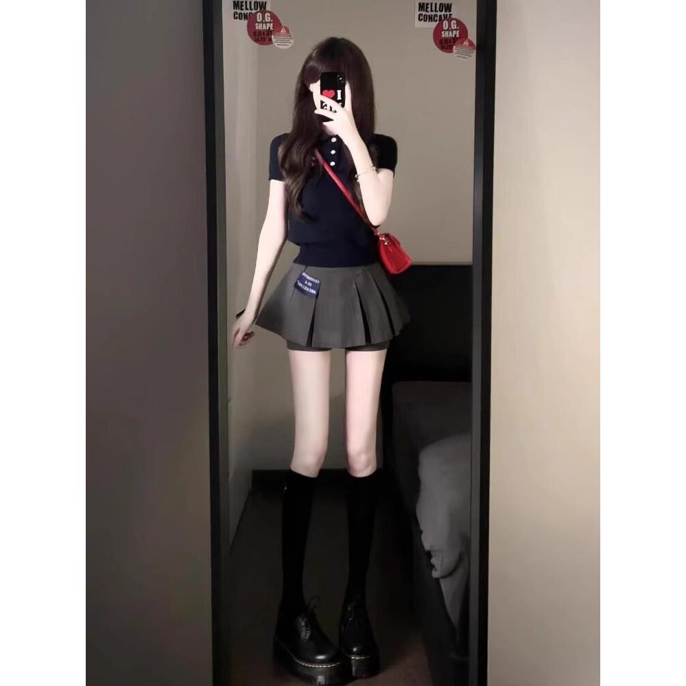 日系夏季小个子穿搭黑色短袖polo领上衣百褶短裙可盐可甜两件套女