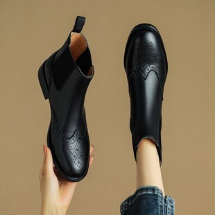 意大利Corso Venezia切尔西靴女短靴2025年秋冬新款低跟马丁靴