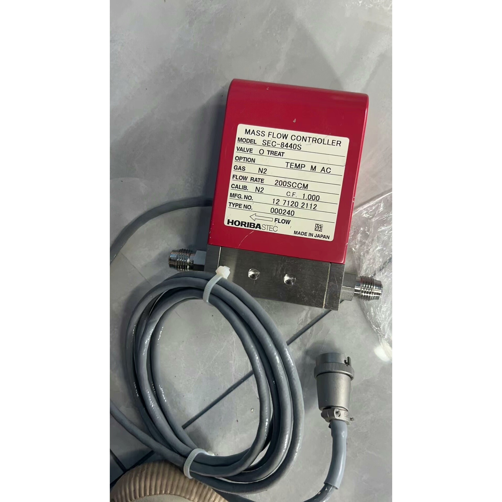 流量计  SEC—8440S  N2  200SCCM就一个