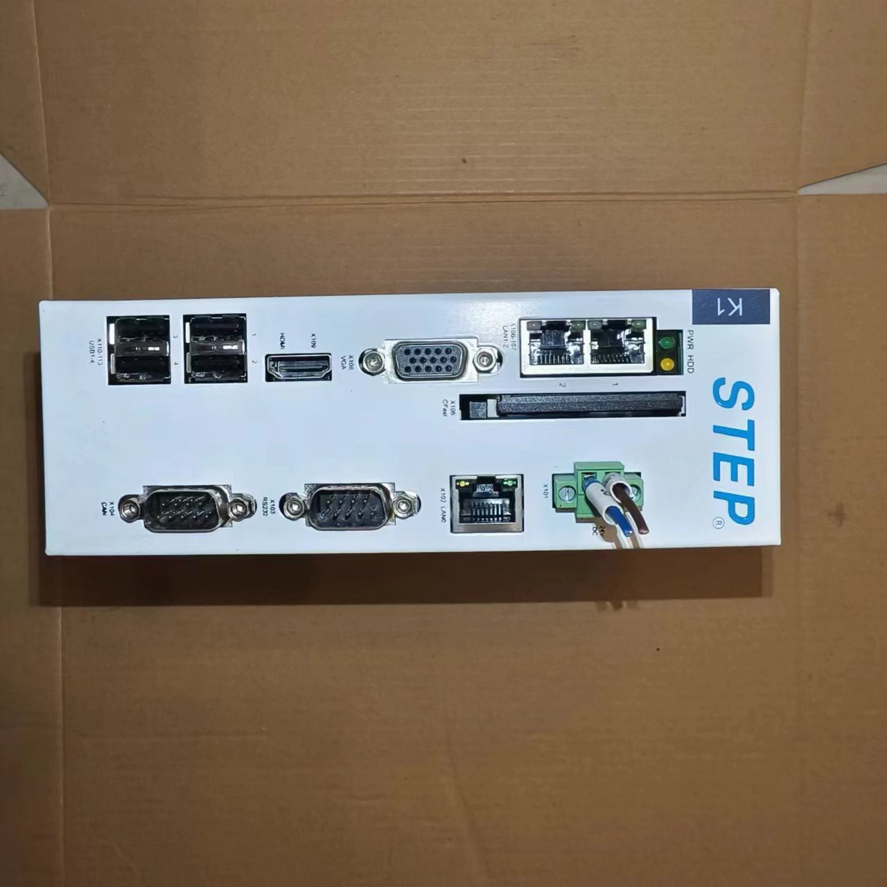 VEXTA 5相步进电机,型号PH544HG1-NB,来自日