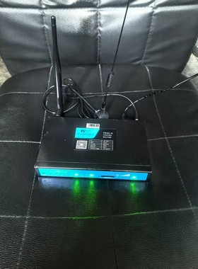 计讯TR341-A 七模可插卡4G工业路由器,单机、机器通电