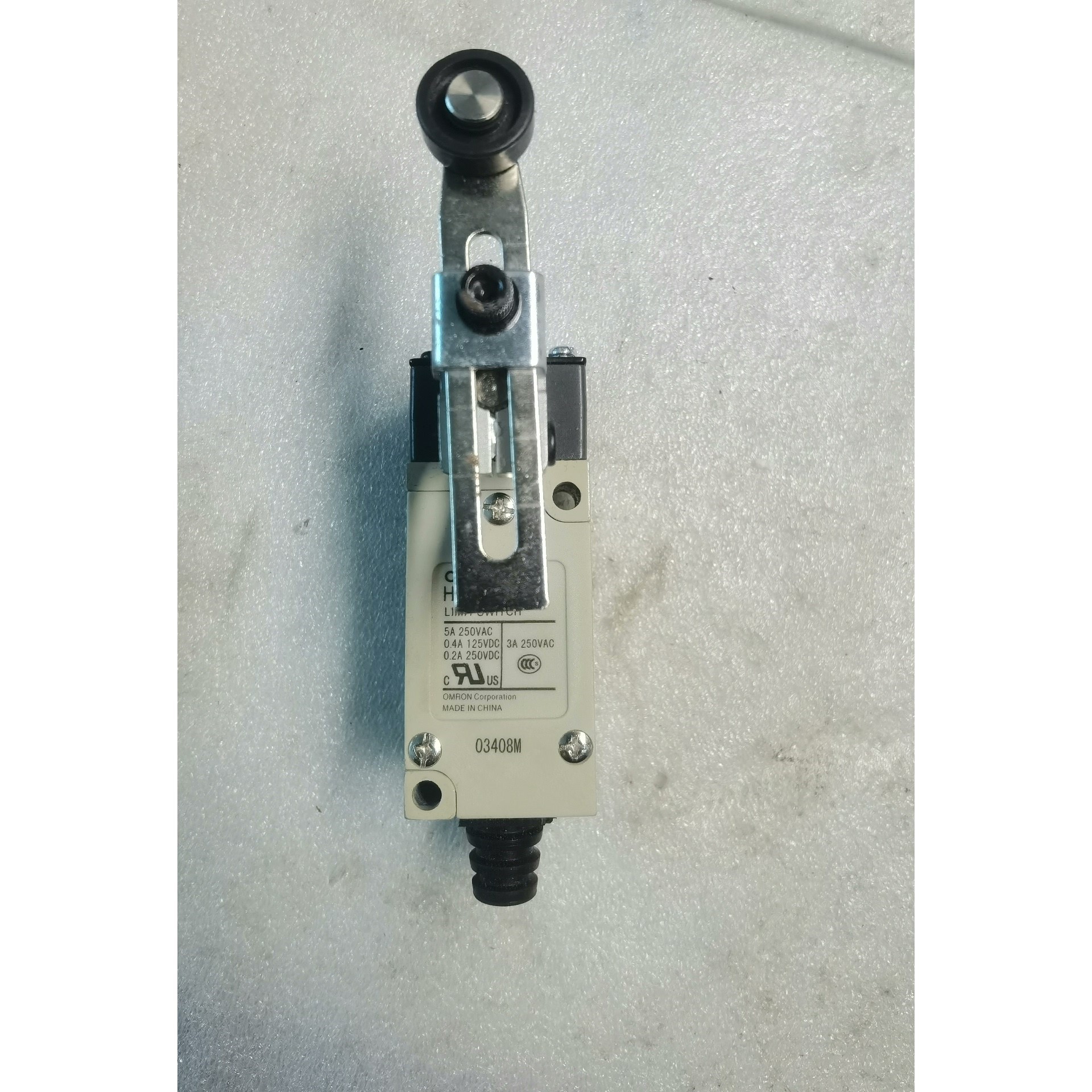 行程开关,HL-5030,原装没用过,没有包装盒,实图